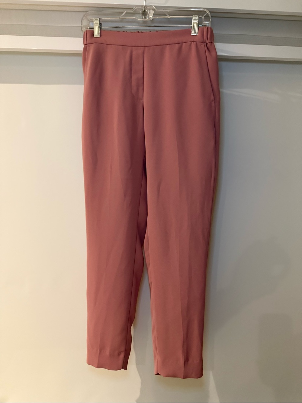Women’s Tailored Pink Drapey Dress Pants